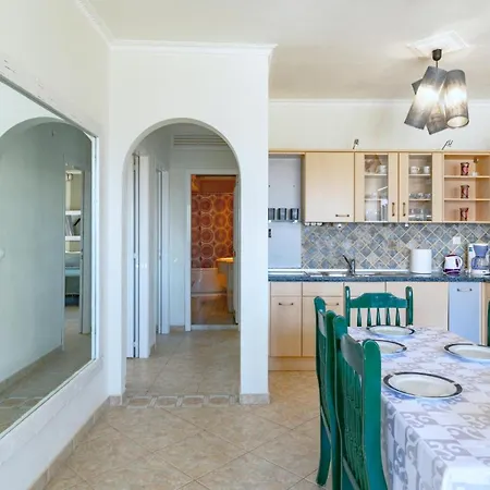 Kefalonia's Hidden Gems! Appartamento